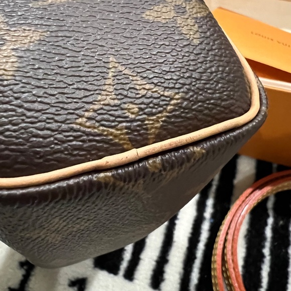 Louis Vuitton Nano Speedy Brown Monogram Canvas - Picture 15 of 15